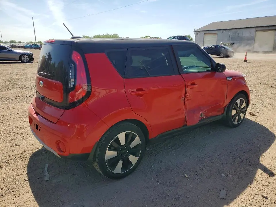 2019 KIA SOUL +  