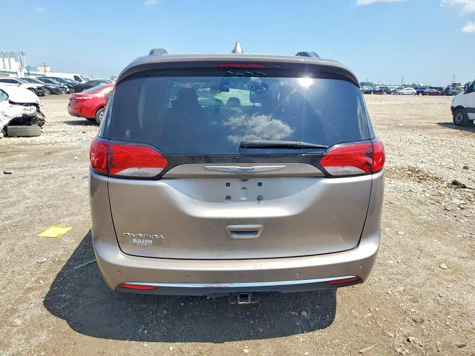 2018 CHRYSLER PACIFICA TOURING PLUS  