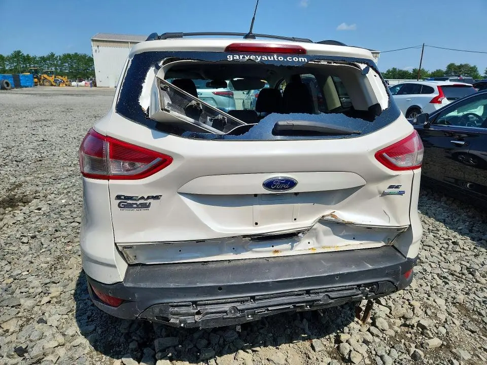 2014 FORD ESCAPE SE  