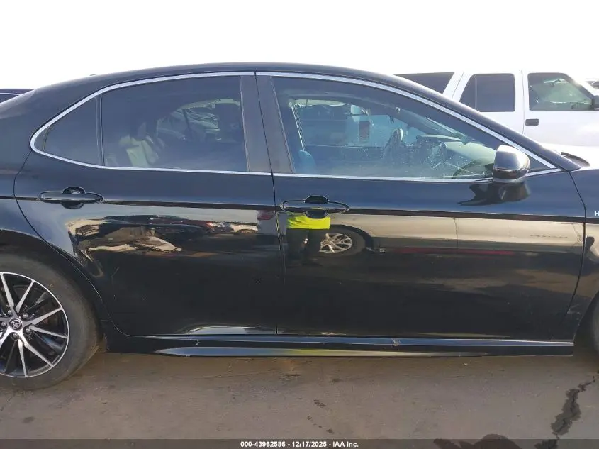 2021 TOYOTA CAMRY SE HYBRID