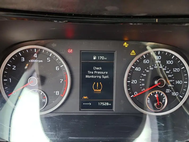 2024 KIA K5 GT LINE  