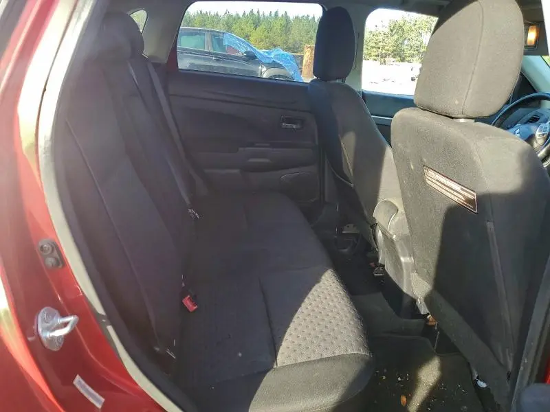 2011 MITSUBISHI OUTLANDER SPORT SE  