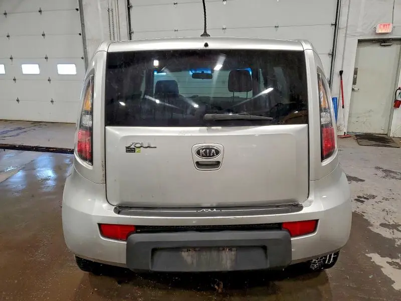 2011 KIA SOUL +  