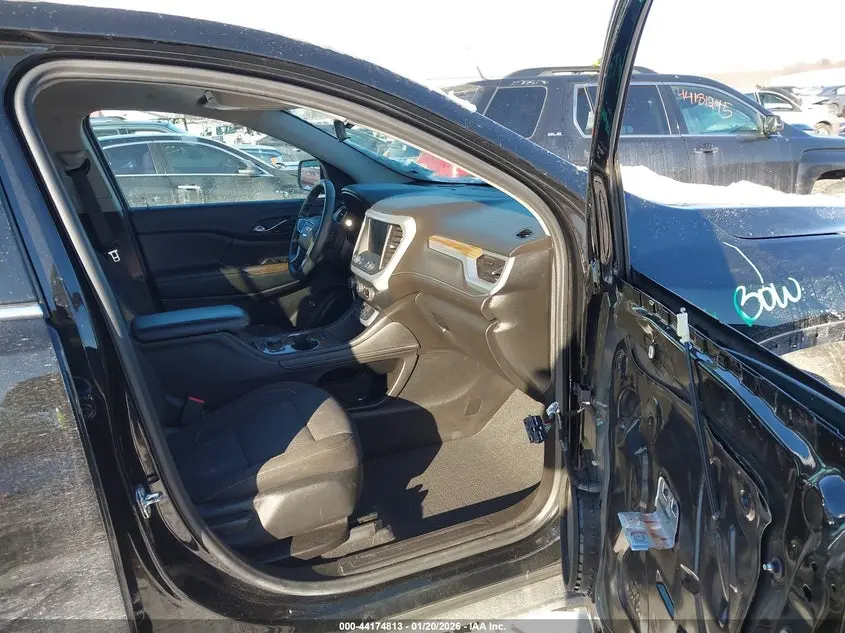 2022 GMC ACADIA FWD SLE