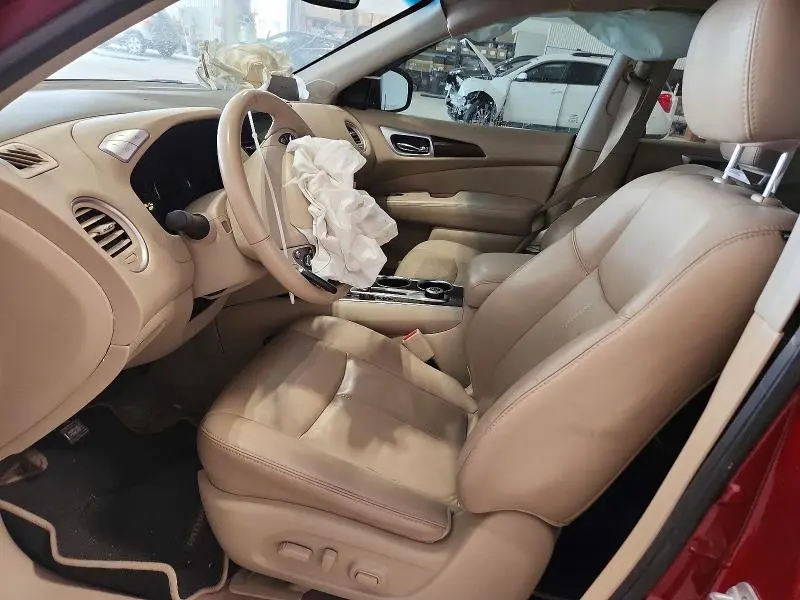 2015 NISSAN PATHFINDER SL  