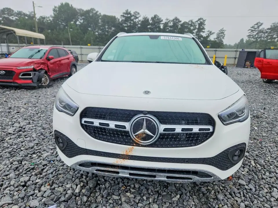 2023 MERCEDES-BENZ GLA 250  