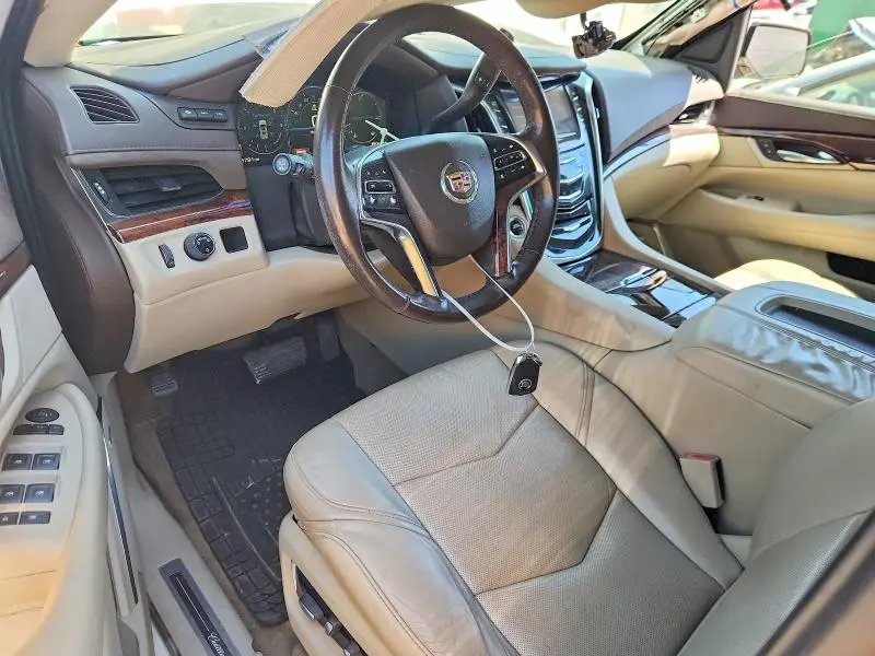 2015 CADILLAC ESCALADE LUXURY  