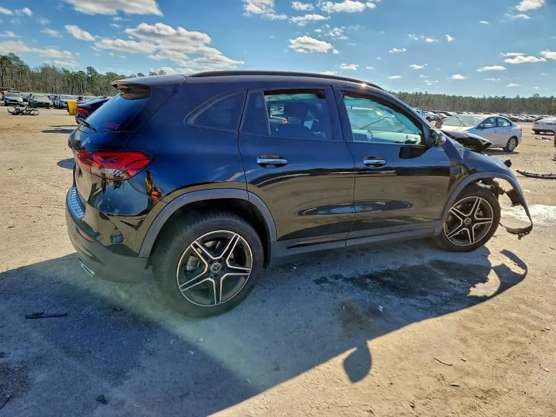 2021 MERCEDES-BENZ GLA 250  