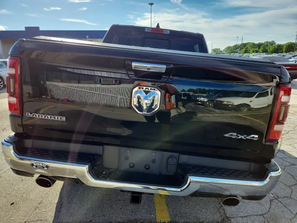 2019 RAM 1500 LARAMIE  