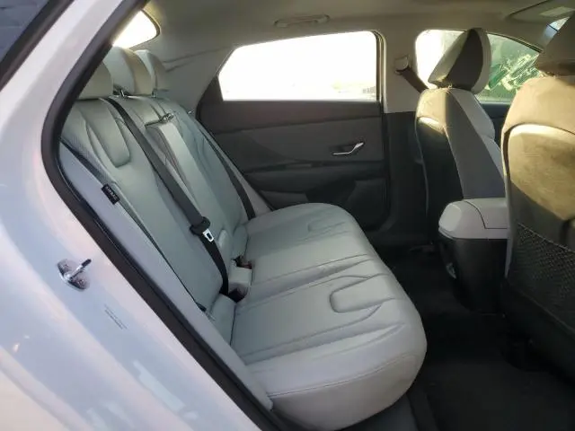 2025 HYUNDAI ELANTRA LIMITED  