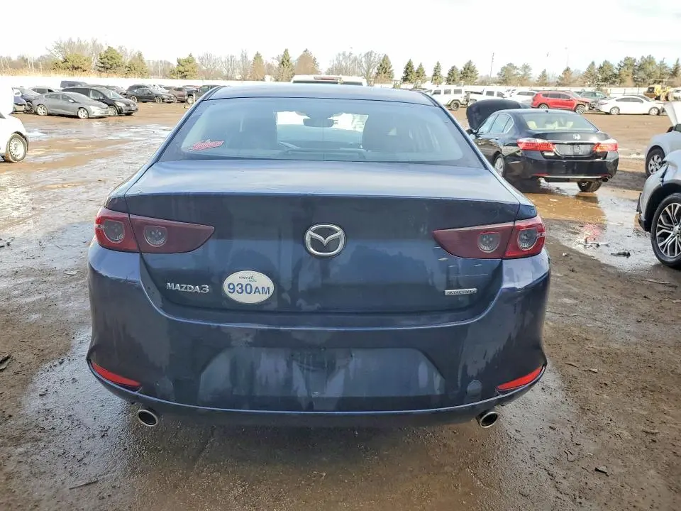 2021 MAZDA 3 SELECT  
