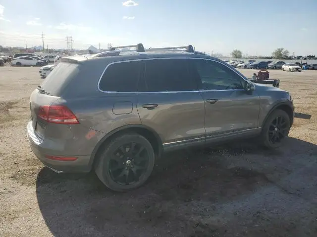 2013 VOLKSWAGEN TOUAREG V6 TDI  