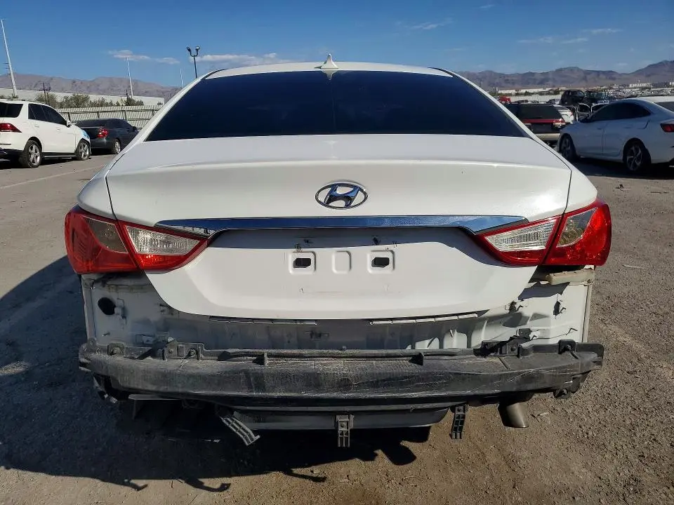 2014 HYUNDAI SONATA GLS  