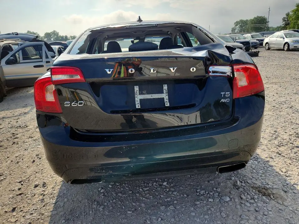 2015 VOLVO S60 PREMIER  