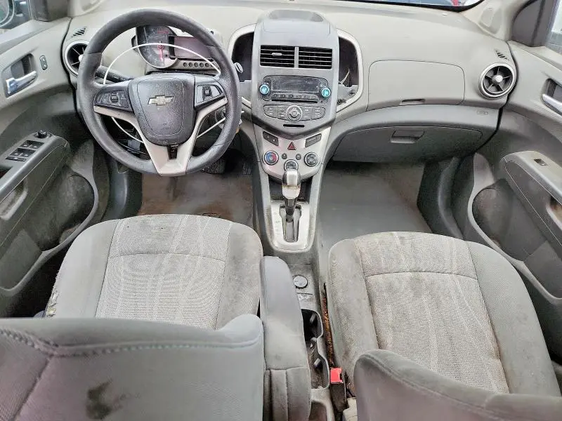 2015 CHEVROLET SONIC LT  