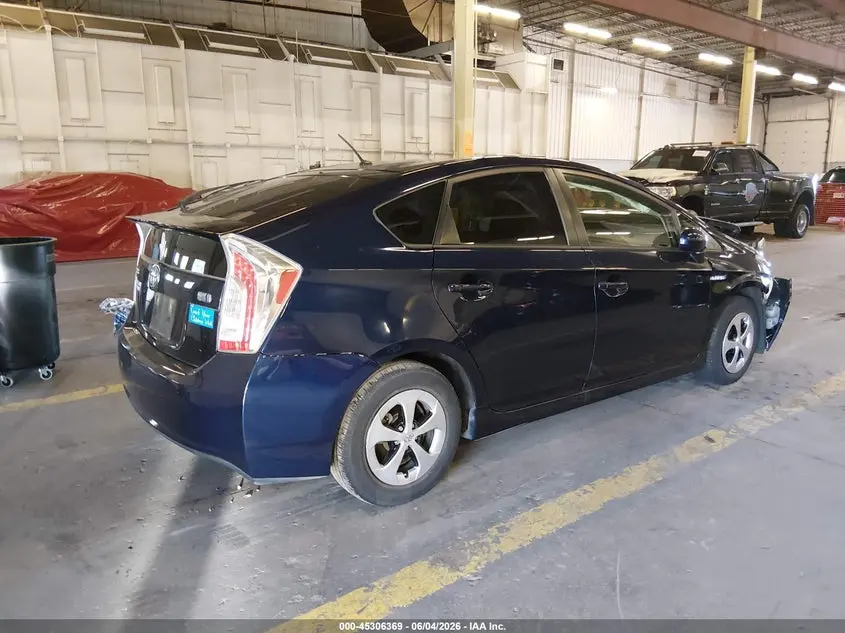 2015 TOYOTA PRIUS TWO