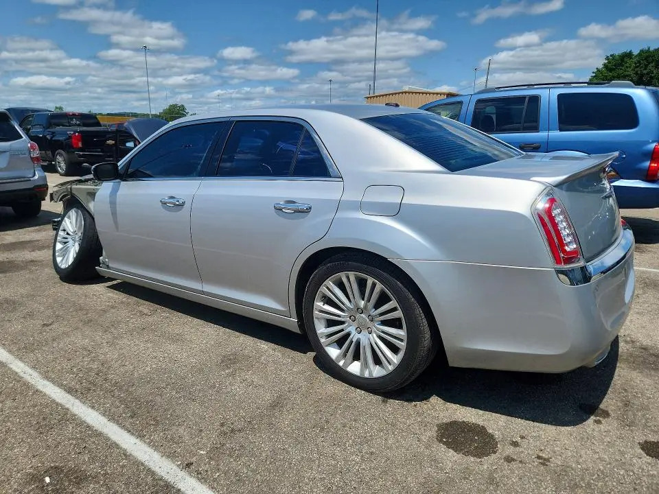 2012 CHRYSLER 300 LIMITED  