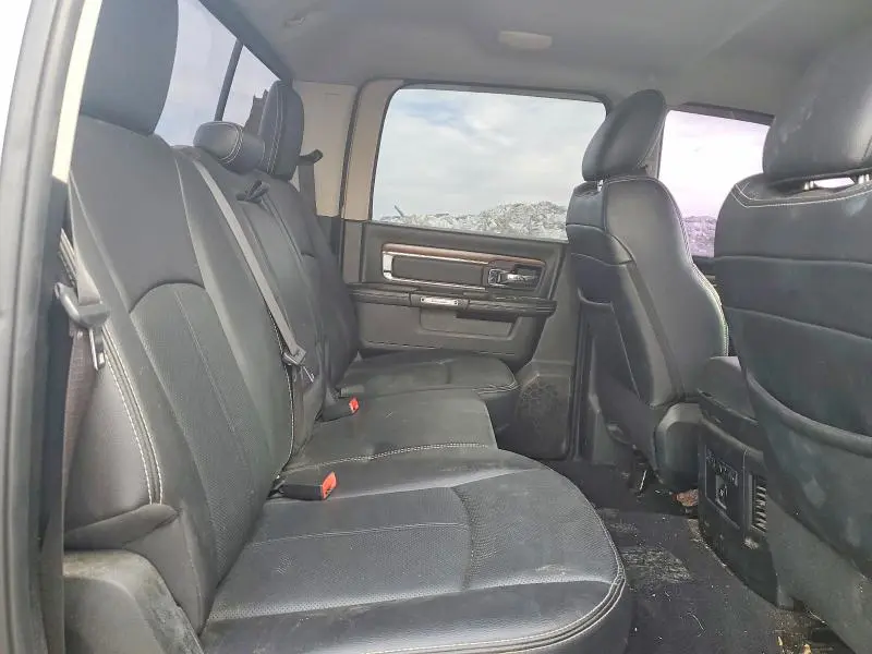 2018 RAM 1500 LARAMIE  