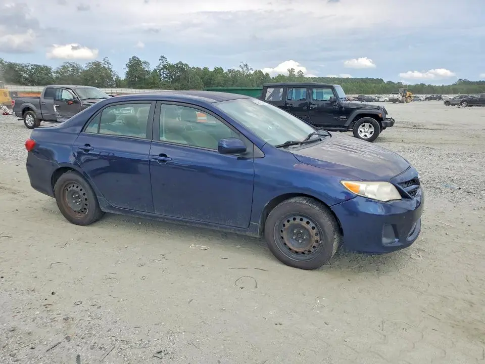 2012 TOYOTA COROLLA LE  