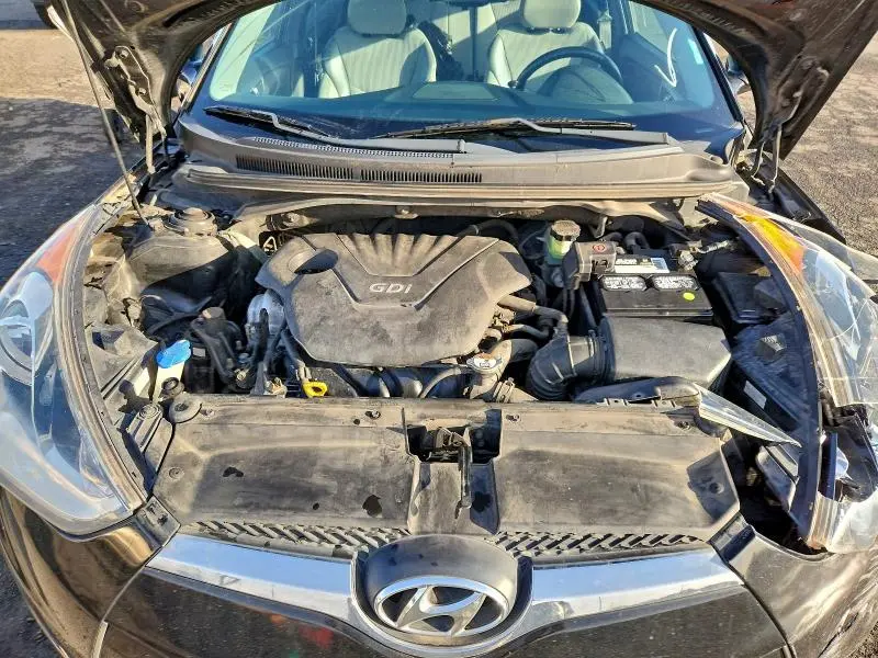 2012 HYUNDAI VELOSTER   