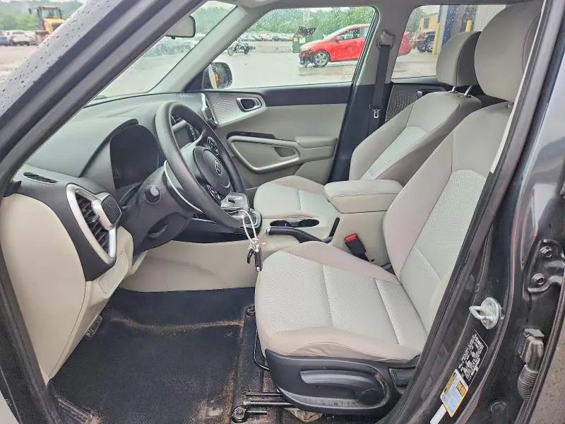 2021 KIA SOUL LX  