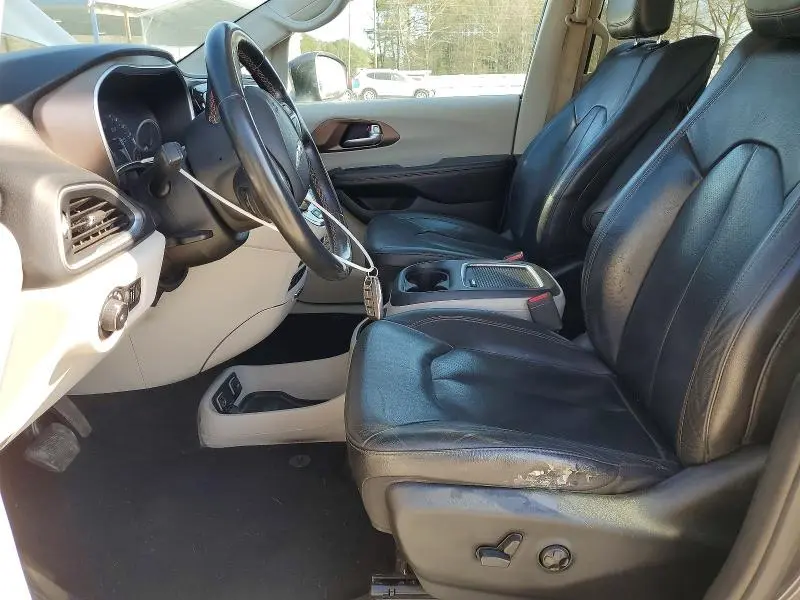 2017 CHRYSLER PACIFICA TOURING L PLUS  