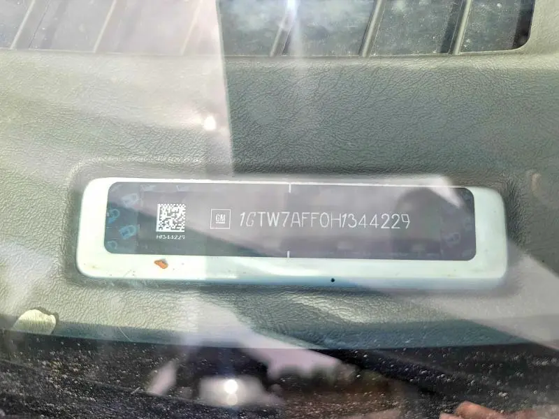 2017 GMC SAVANA G2500  