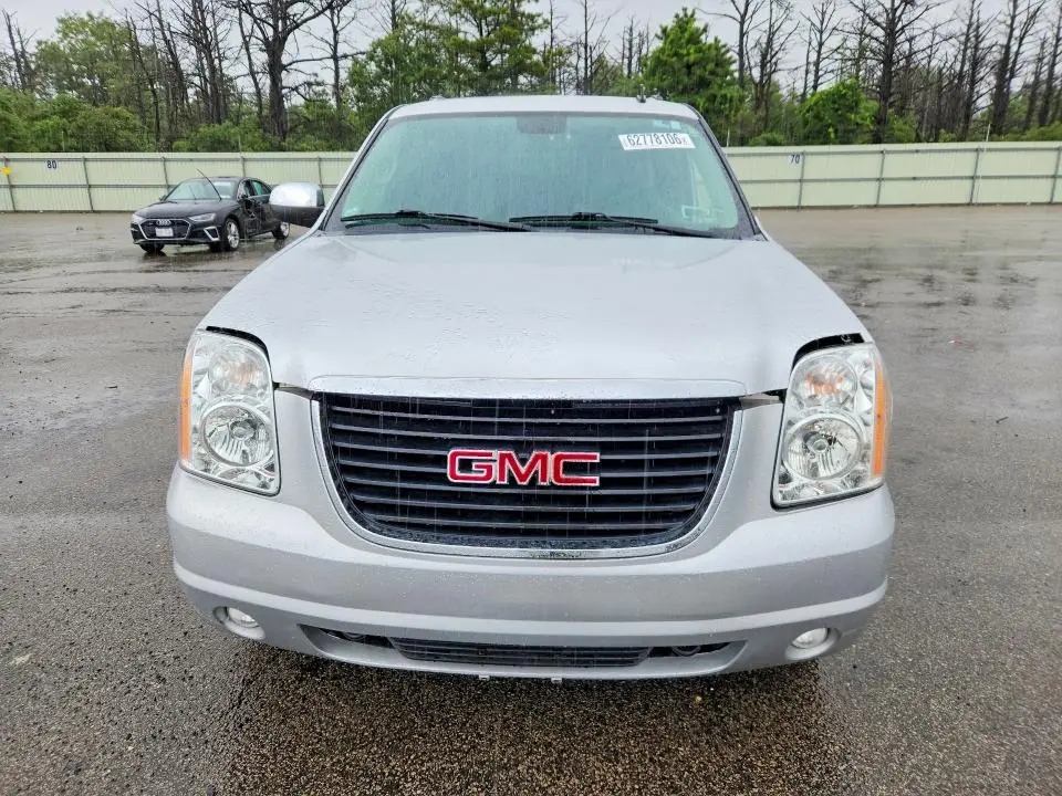2014 GMC YUKON SLT  