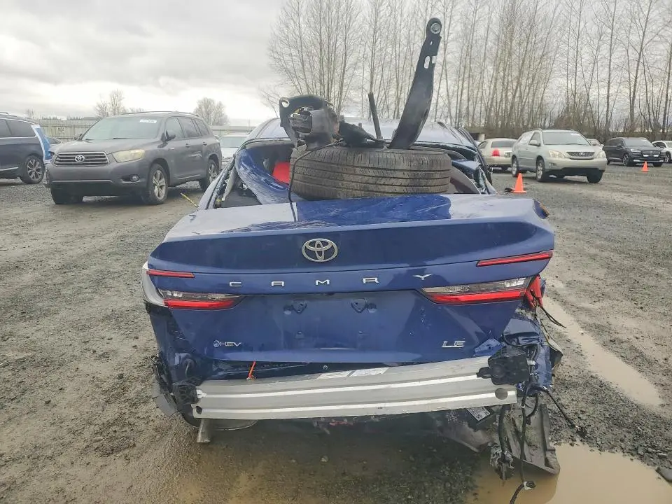 2025 TOYOTA CAMRY LE  