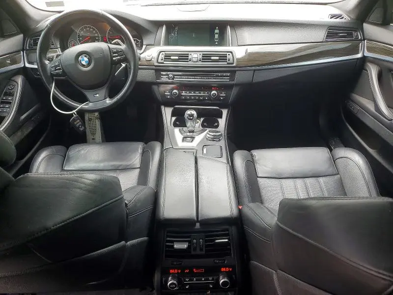 2014 BMW M5   