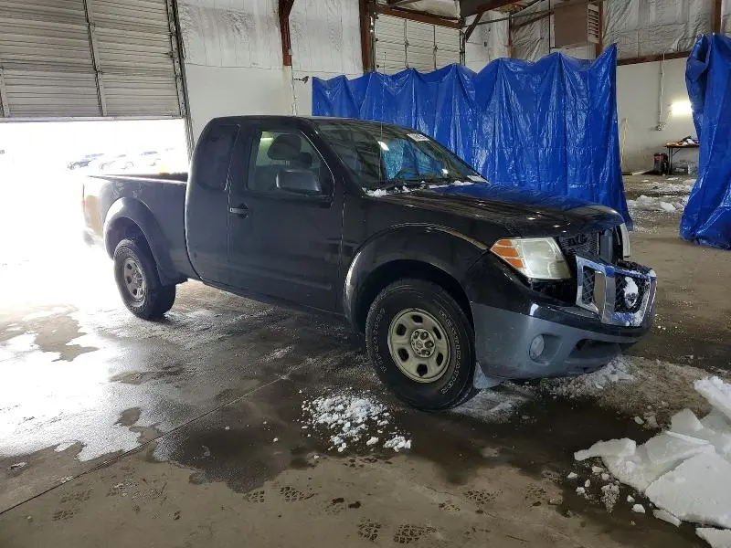 2011 NISSAN FRONTIER S  