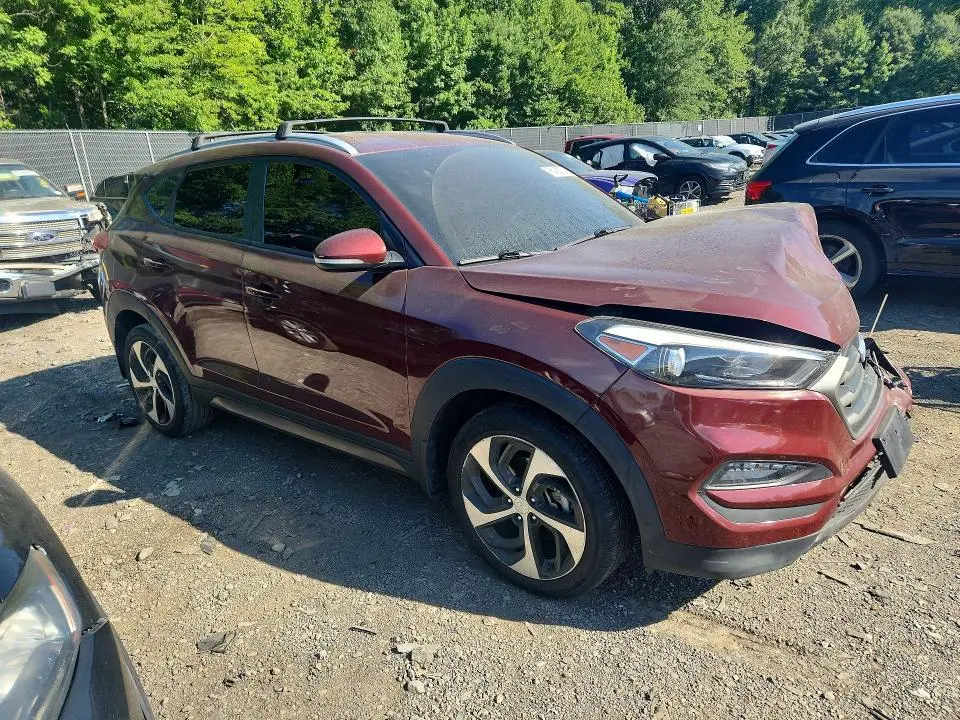 2016 HYUNDAI TUCSON SPORT  