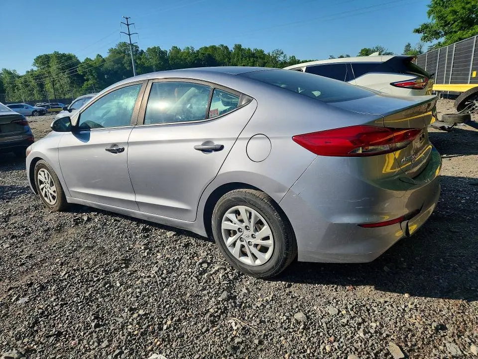 2017 HYUNDAI ELANTRA SE  