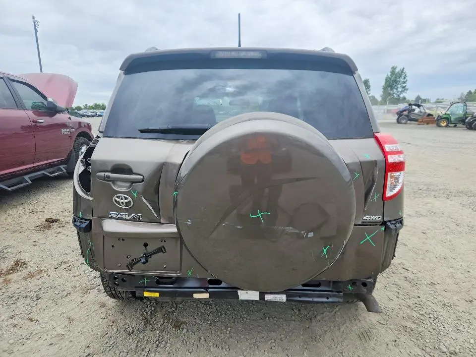 2011 TOYOTA RAV4 LIMITED  