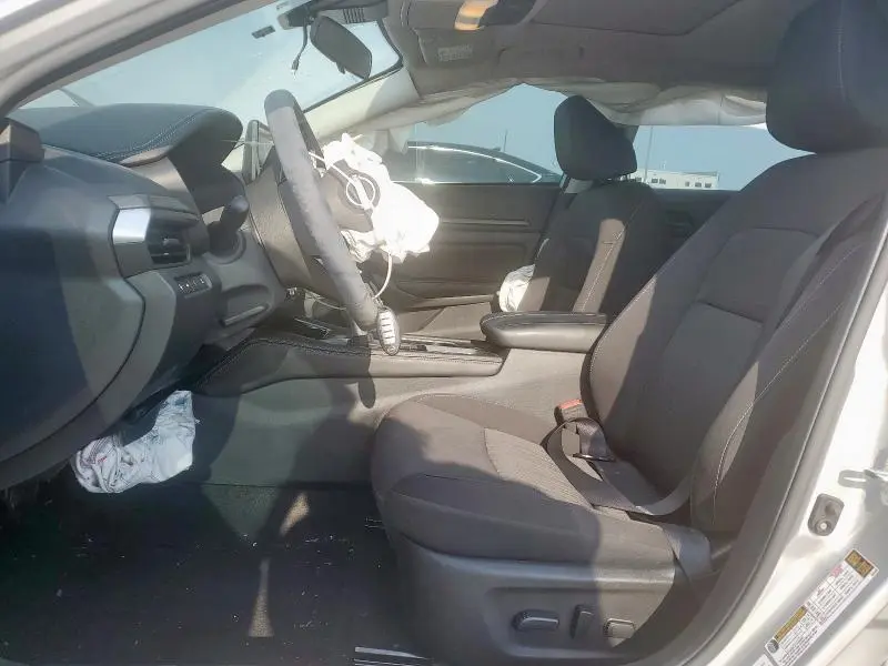 2024 NISSAN ALTIMA SV  