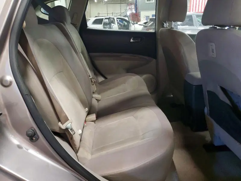 2010 NISSAN ROGUE SL  