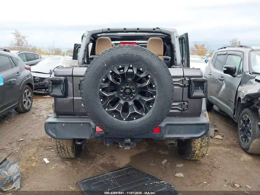 2020 JEEP WRANGLER UNLIMITED SAHARA 4X4