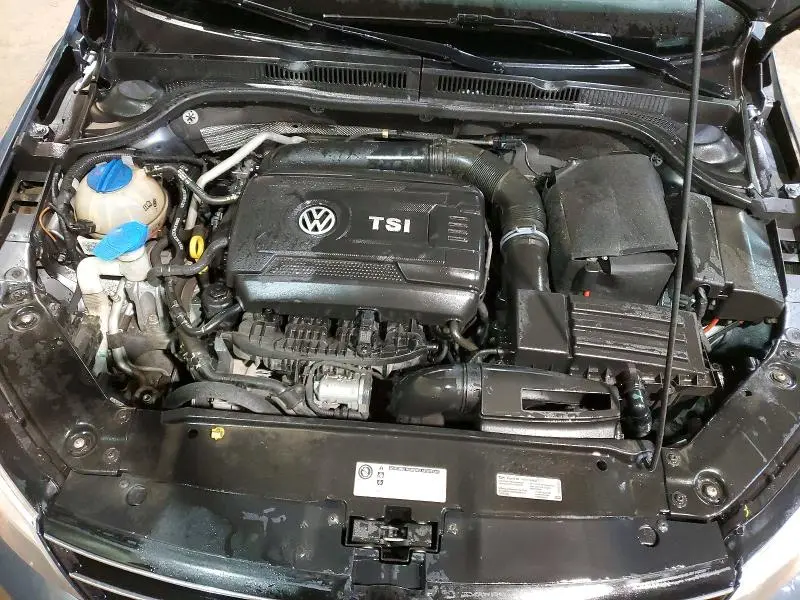2016 VOLKSWAGEN JETTA SPORT  