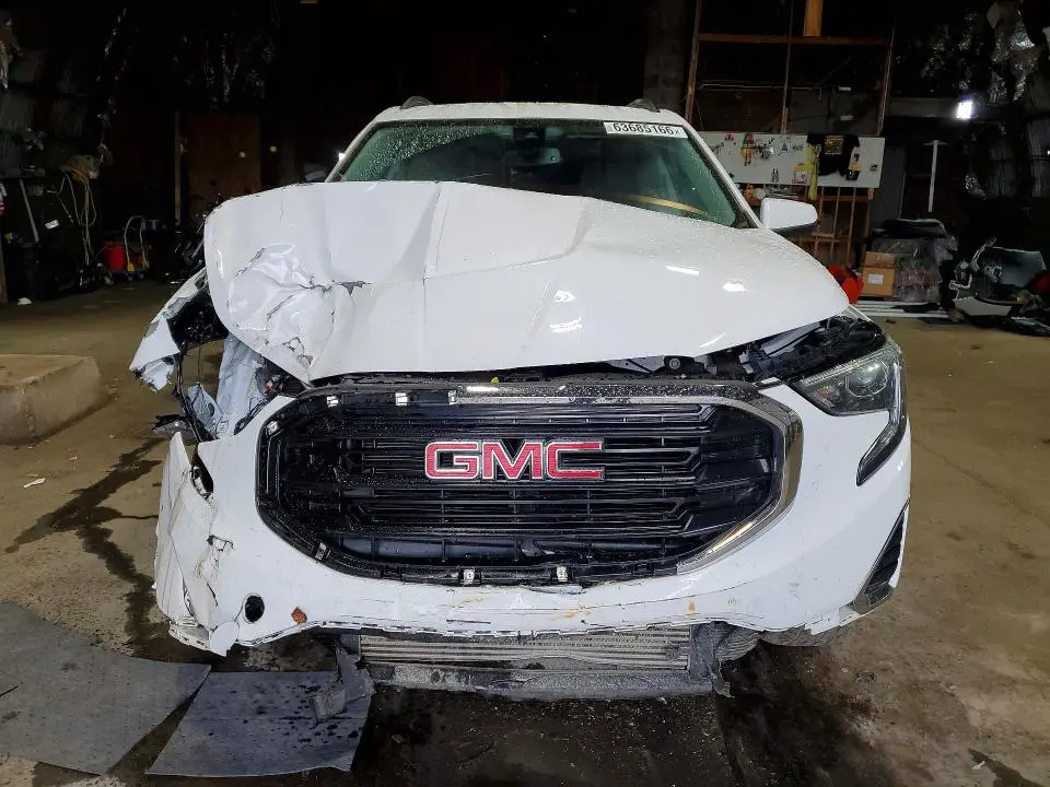 2021 GMC TERRAIN SLE  