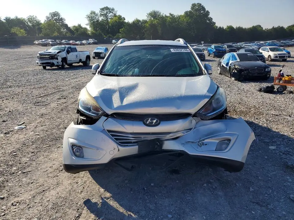2014 HYUNDAI TUCSON SE  