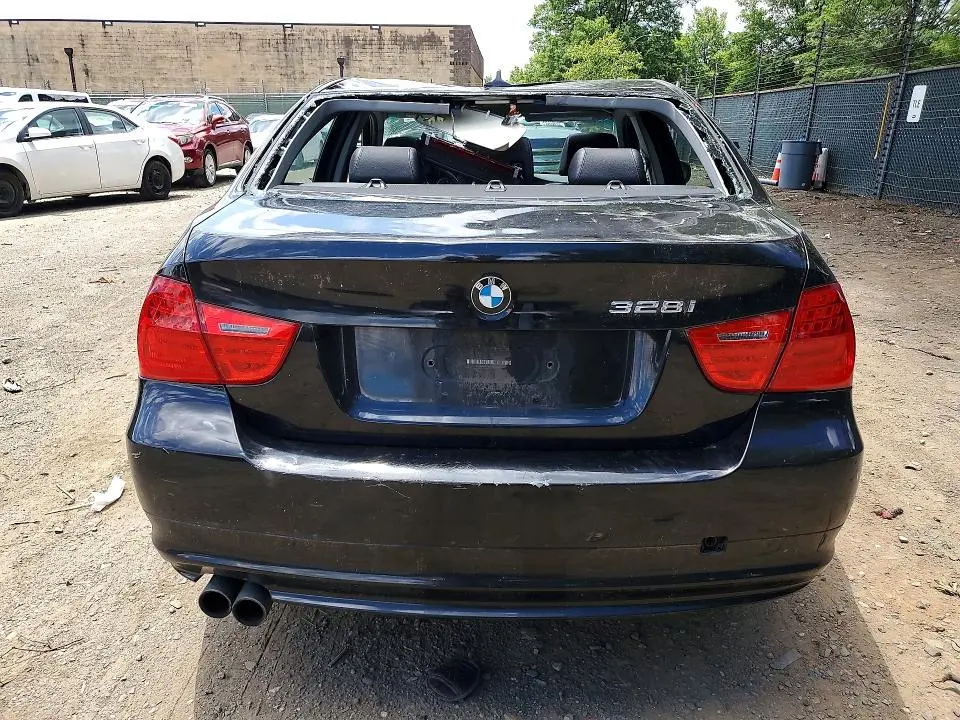 2011 BMW 328 XI  