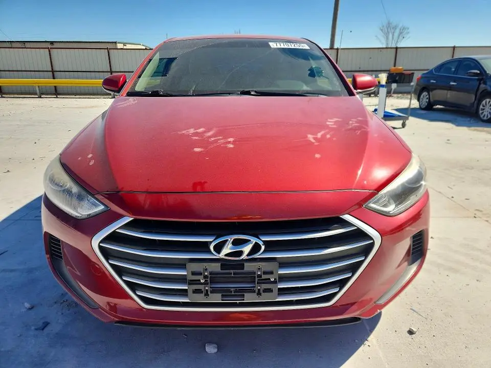 2017 HYUNDAI ELANTRA SE  