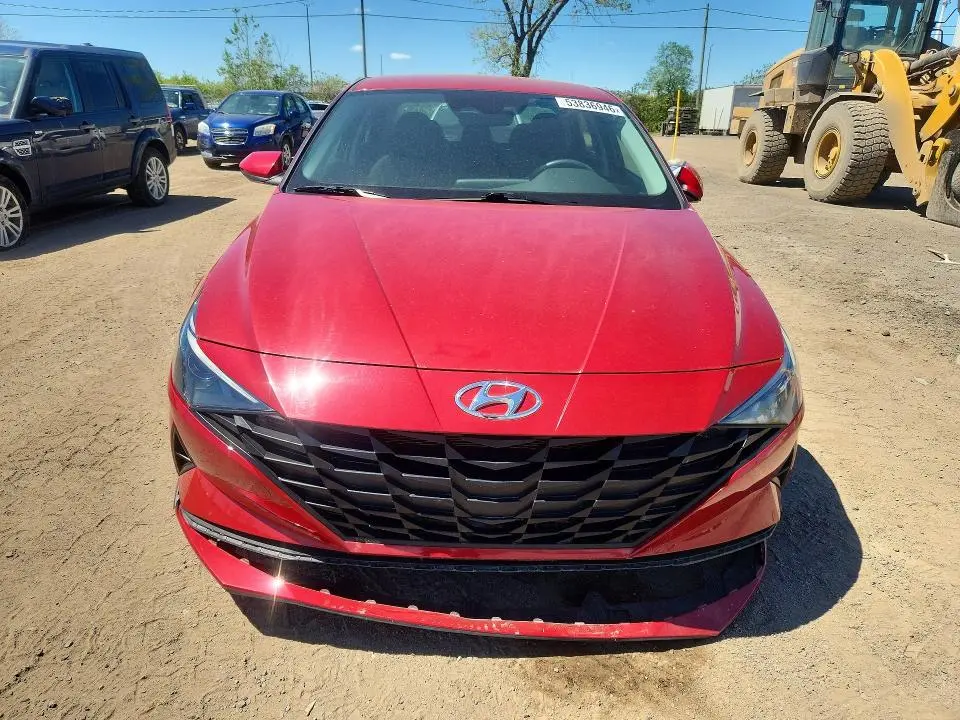 2022 HYUNDAI ELANTRA   