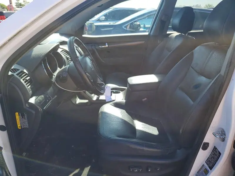 2011 KIA SORENTO SX  