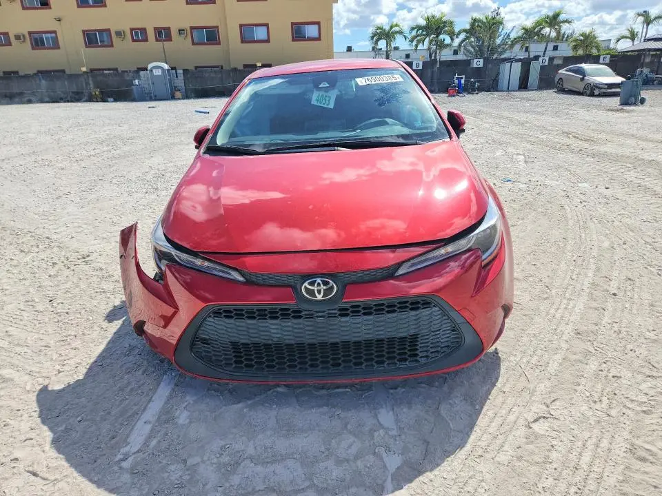 2021 TOYOTA COROLLA LE  