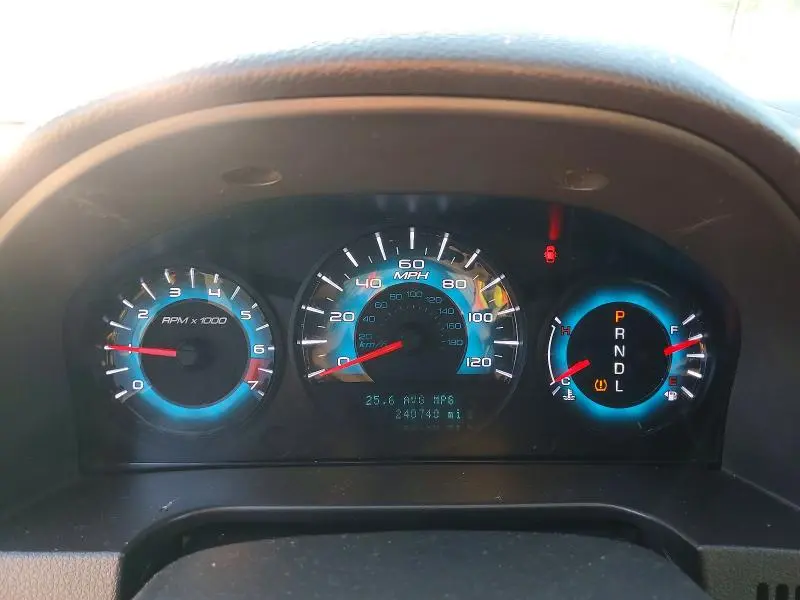 2010 FORD FUSION SE  