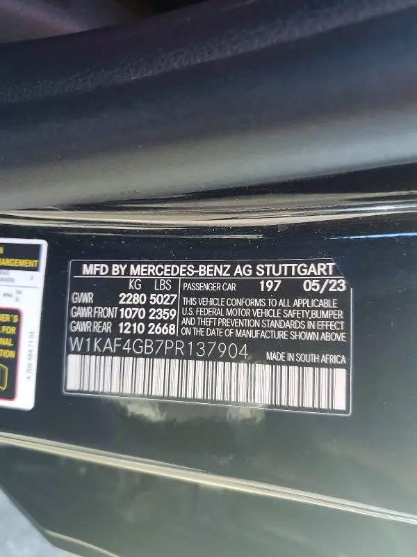 2023 MERCEDES-BENZ C 300  