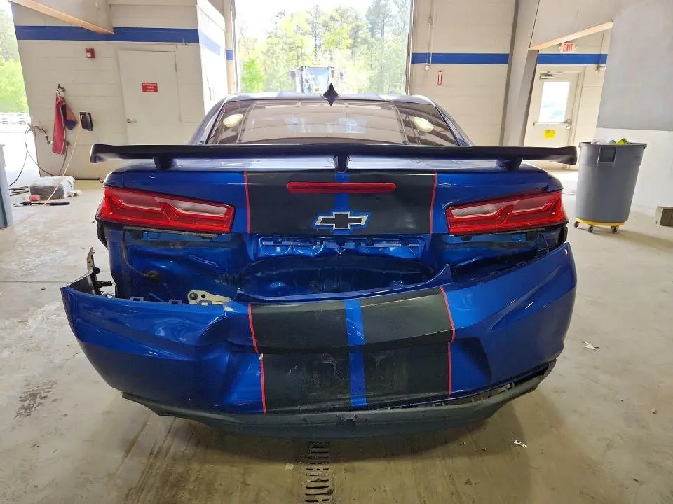 2017 CHEVROLET CAMARO LT  