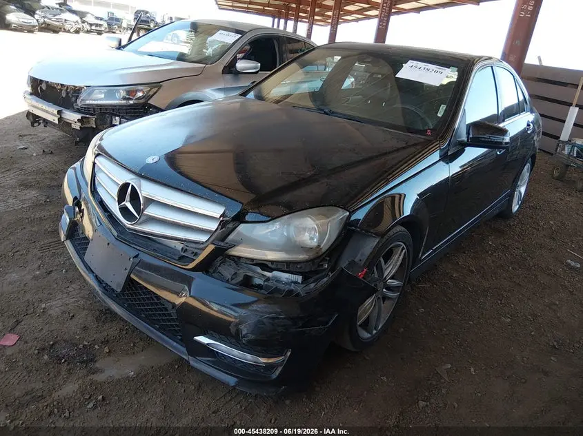 2013 MERCEDES-BENZ C 250 SPORT
