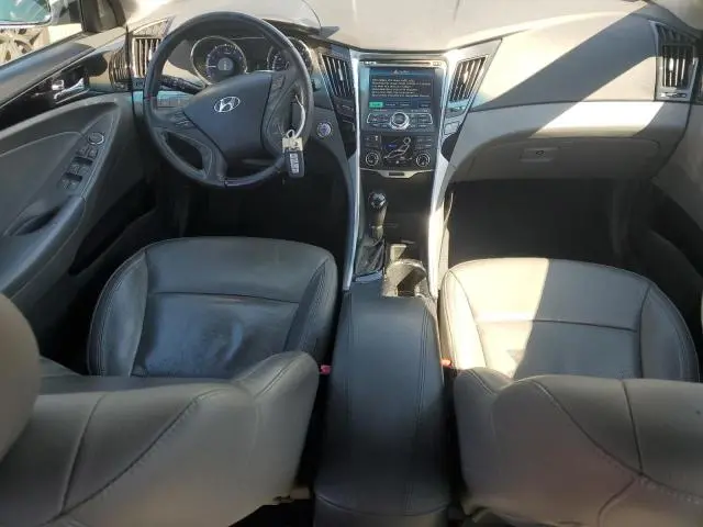 2013 HYUNDAI SONATA SE  